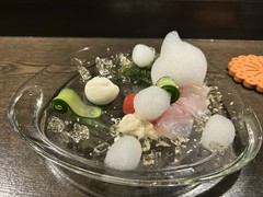 和琉料理さりぃ