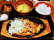 豚の生姜焼き定食