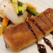 赤牛とクスクスのパート包み焼き