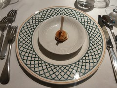 昔ながらのフランス料理 Le chat porte-Bonheur