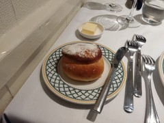 昔ながらのフランス料理 Le chat porte-Bonheur