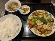 四つ角飯店