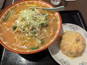 四つ角飯店