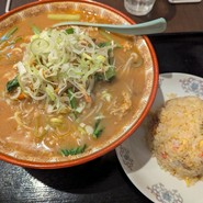 四つ角飯店