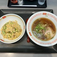 餃子の王将 西中島店
