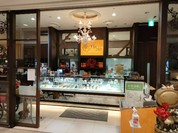 サロン・ド・モンシェール ミッドランドスクエア店