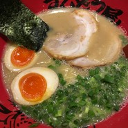 ラー麺 ずんどう屋 新宿歌舞伎町店