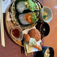 おむすびころりん