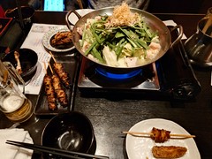 もつ鍋と焼き鳥皮