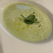 豊姫スナップエンドウ豆の冷製スープ