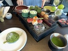 Restaurant & Bar TIDE TABLE Shiomi