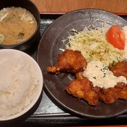 串かつ でんがな パオレ南大沢店