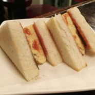 スタンド コロモ