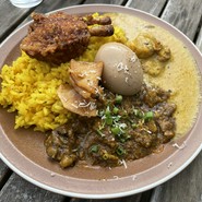 MEAT & SPICE PONO