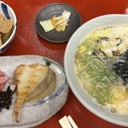 黒百合