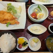 漣