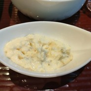 漣