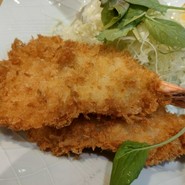 漣