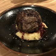 大衆酒場レインカラー