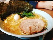 美味しい家系ラーメン。