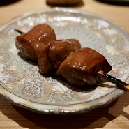 鳥匠いし井ひな