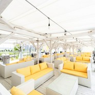 リラックスエリア　ご利用人数：2～7名（10サイト）／2～8名（2サイト）