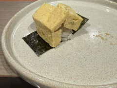 馬刺しと馬肉寿司 馬しゃぶしゃぶ ウマサブロー