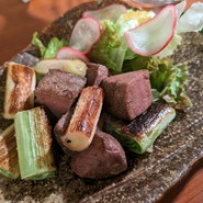 ジビエ炭火焼き料理店 山厳寒