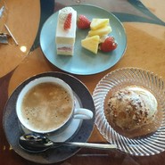 スカイラウンジ　ジーニス