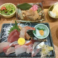 和ごはんと珈琲 べにこ