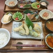 和ごはんと珈琲 べにこ