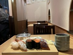 黒門さかえすし