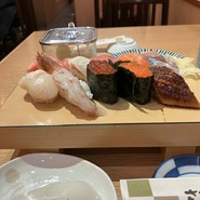 黒門さかえすし