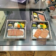 ミート矢澤＆ブラッカウズ 大丸東京 テイクアウトステーション