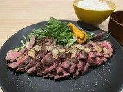 ランチメニューのステーキランチがボリューム満点