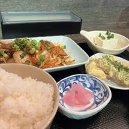 お食事処 食力