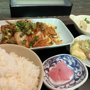 お食事処 食力