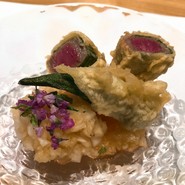 麻布十番肉割烹　岡田前