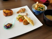 鶴雅ビュッフェダイニング札幌